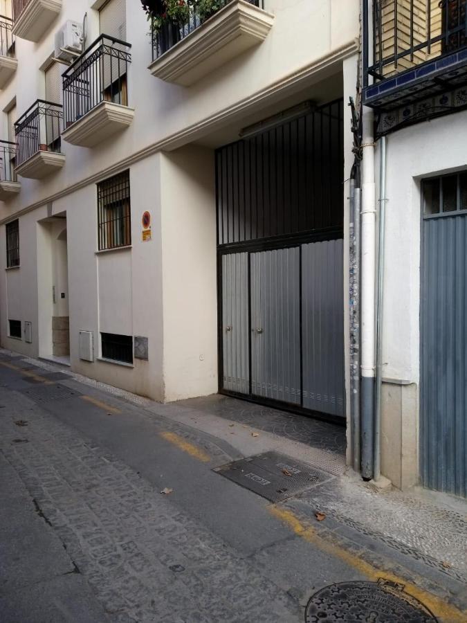 Apto En Granada Centro Con Parking Opcional Apartment Екстериор снимка